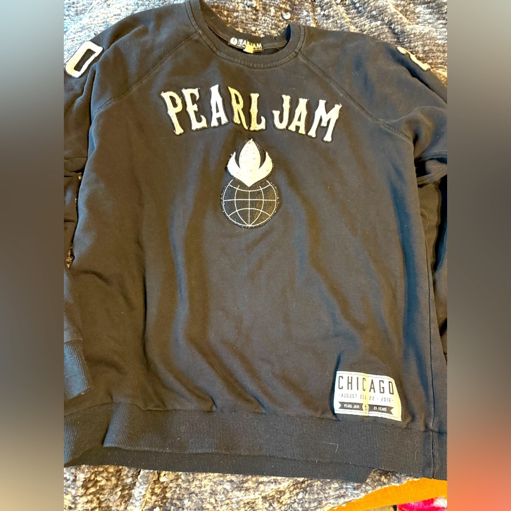 Pearl Black Graphic Crewneck Sweater